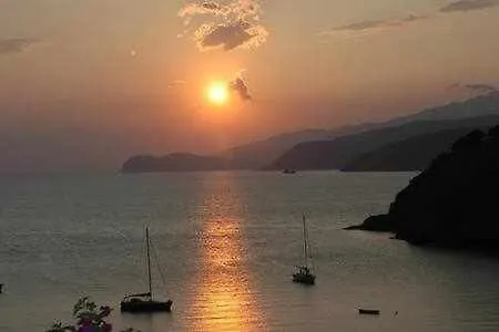 Daire Appartamento A Picco Sul Mare 